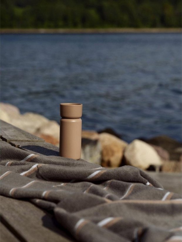 Zone Denmark Termohrnek Singles 400 ml, žlutohnědý