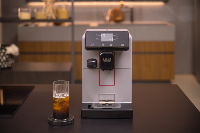 Magenta Grey Lifestyle 5