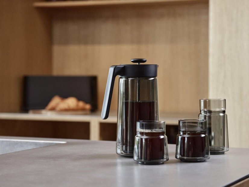 Jacob Jensen Dvoustěnný skleněný french press 0,8 l, černý
