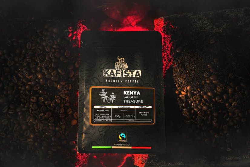 
                                    flat lay Kenya Sakami
                                