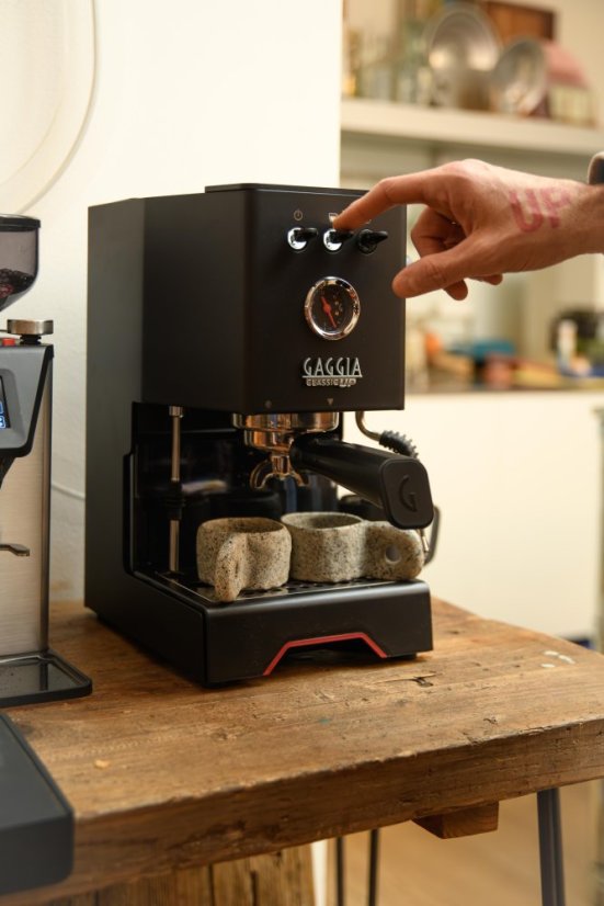 Gaggia Classic Up černá – foto 20