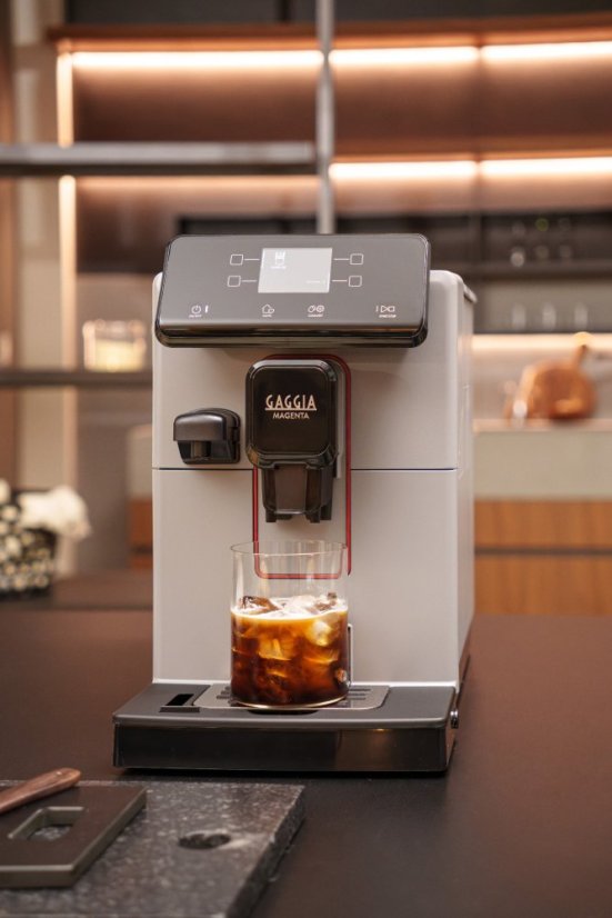 Magenta Grey Lifestyle 7