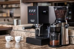 Gaggia Classic E24 černá Gaggia Classic E24 černá